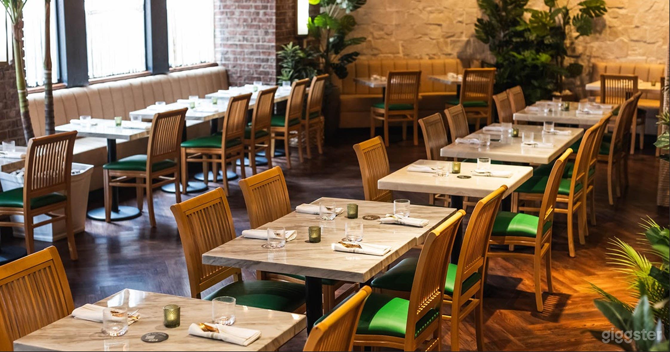 A Tropical Oasis in the Heart of Times Square Photo 3