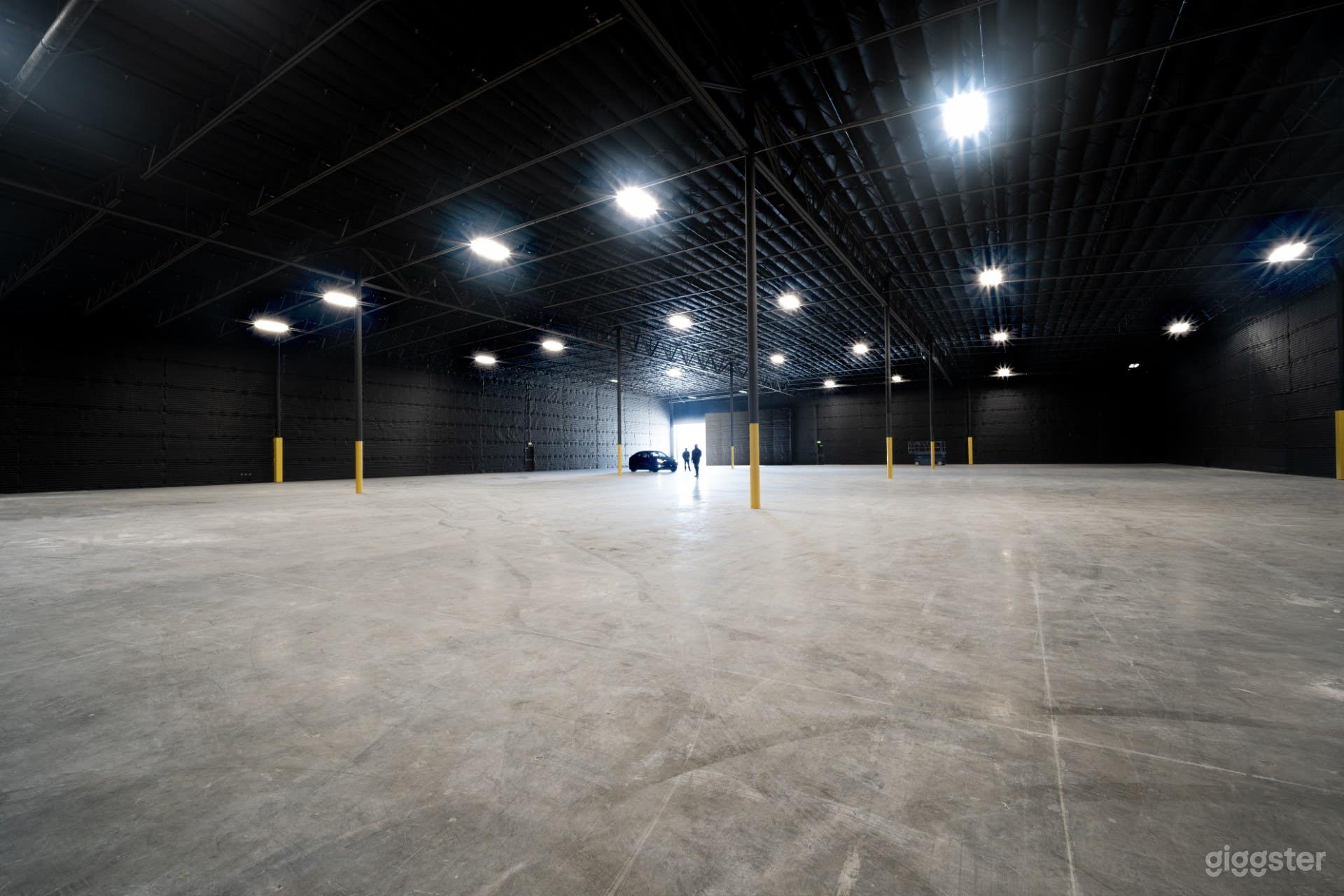 Large Industrial Event Space & Soundstage in Atwater Village Photo 4