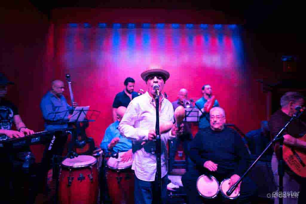 Mexican Restaurant &amp; Nightclub in NYC Photo 4