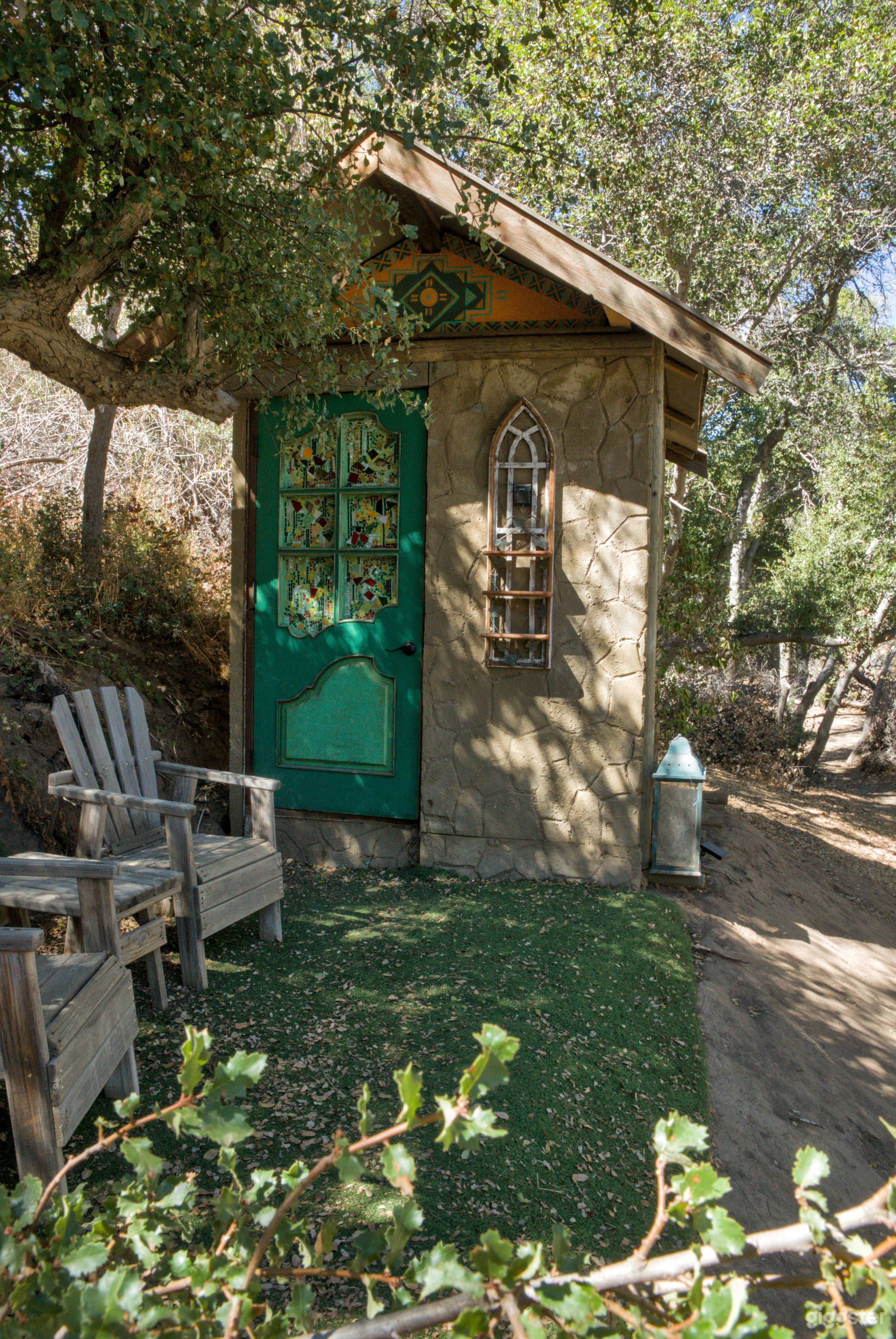 Fairy Cottages - Whimsical Woodland Micro-Cabins Photo 3