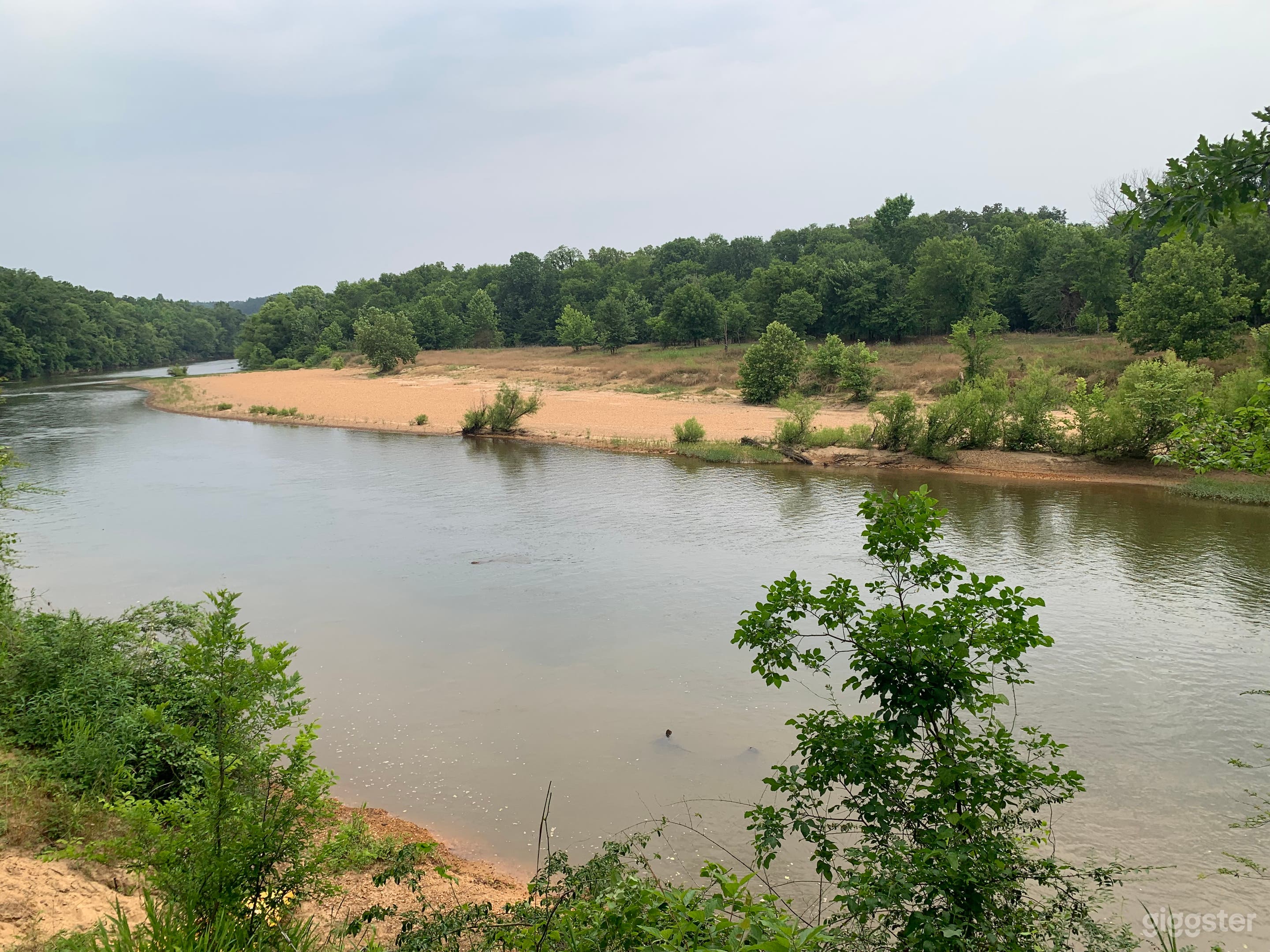 Rustic Farmhouse for Productions Photo 3