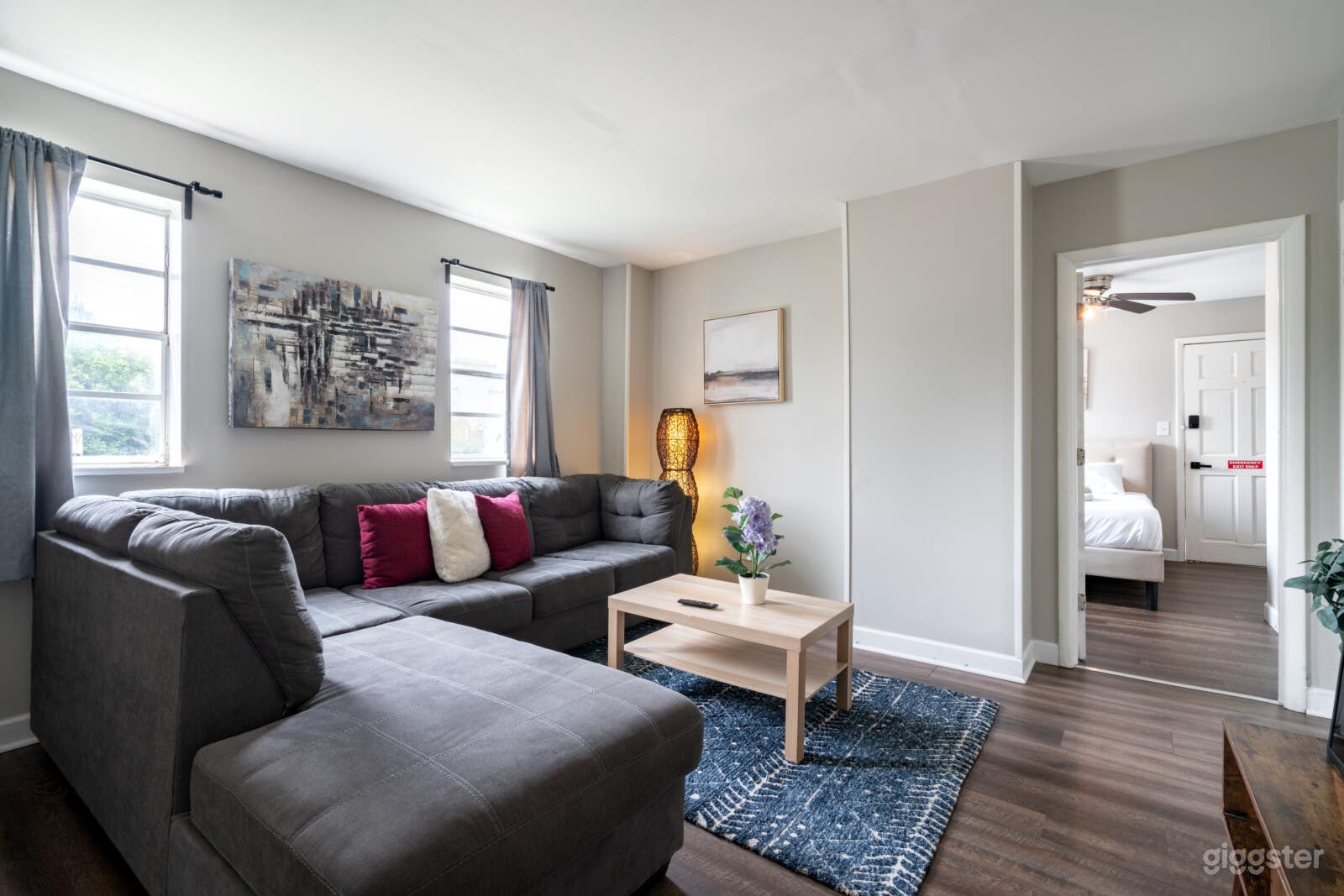 Lower Master House, PET FRIENDLY APT. DOWNTOWN! Photo 2