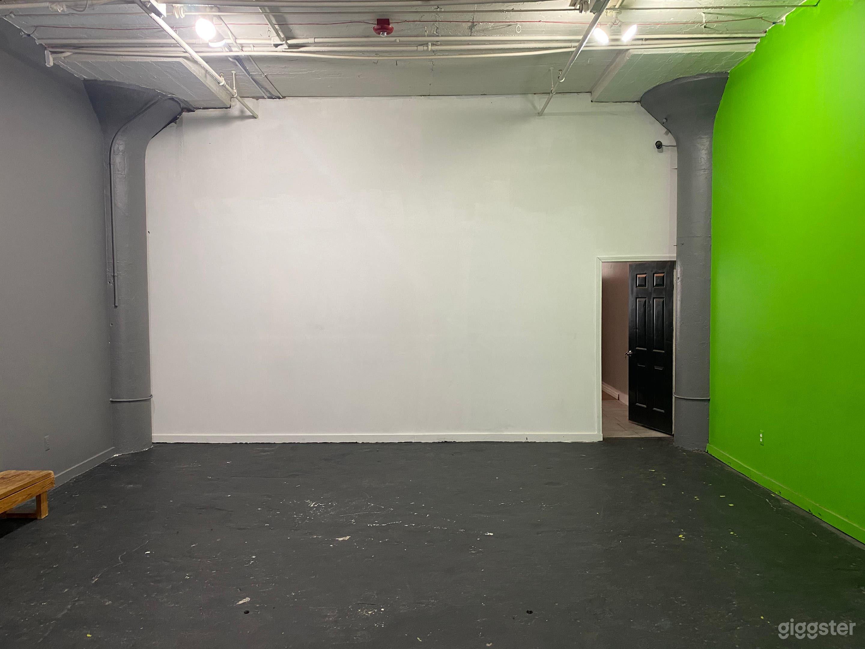 Green /White Wall area