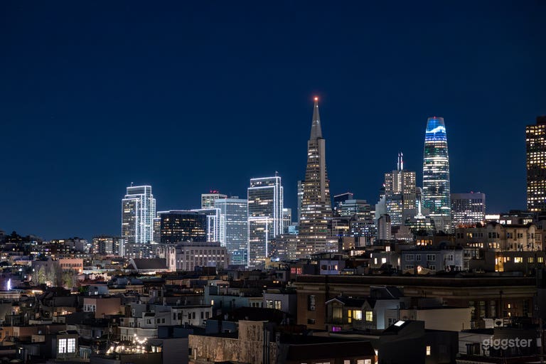  MTV Real World House | Great City Views & Rooftop  