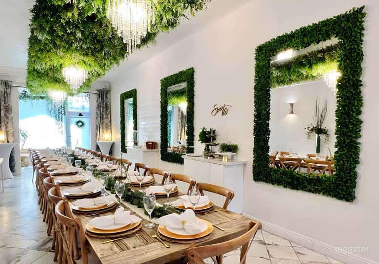  Chic Elegant Parisian-Style Venue for Events 