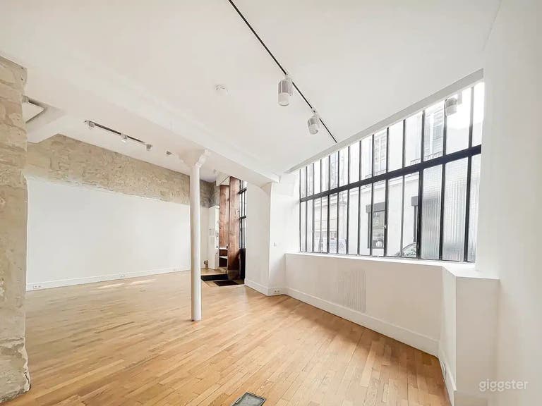  Historic Workshop Gallery and Creative Showroom 