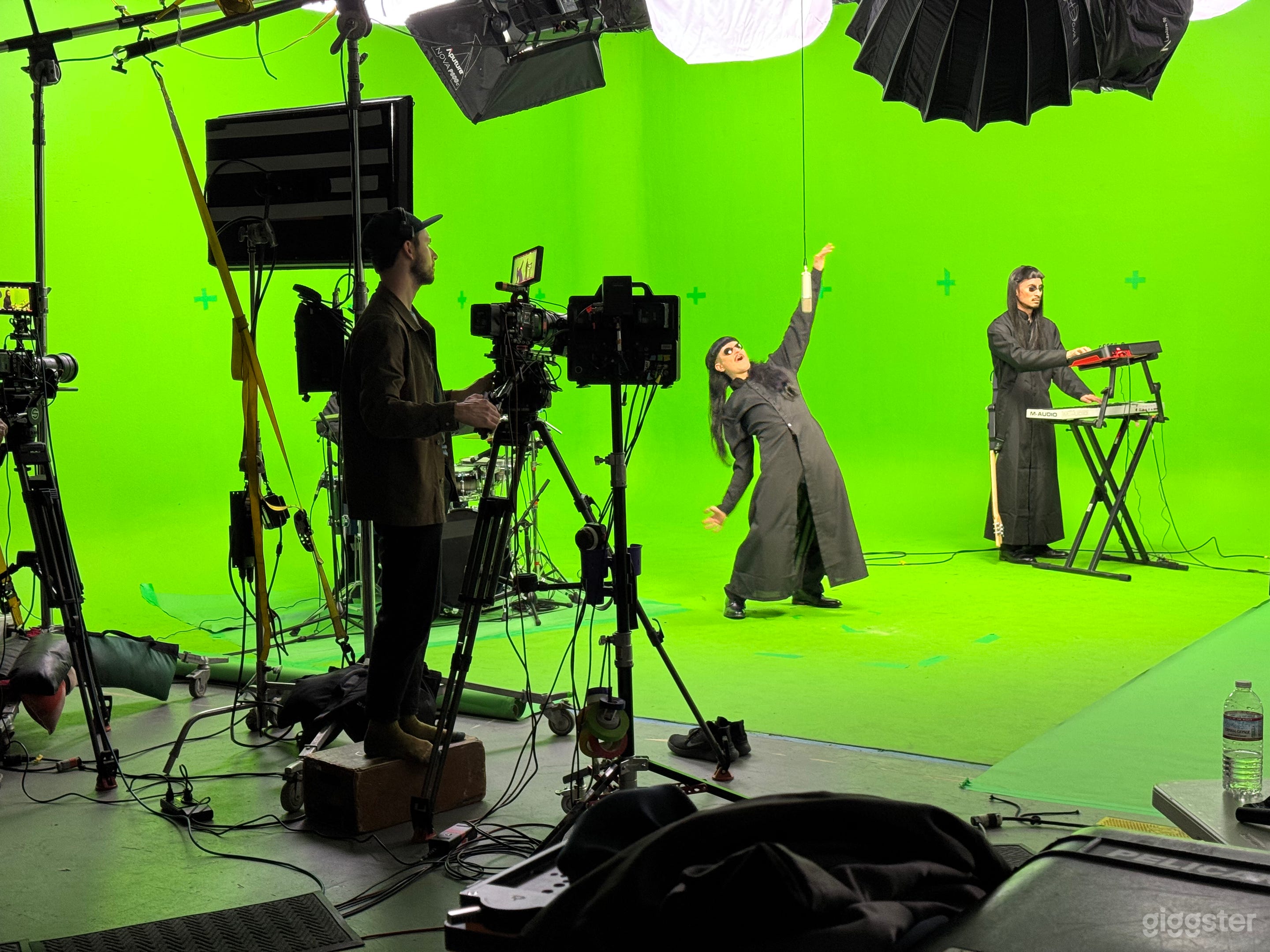 Rockstars Oliver Tree filming on the stage