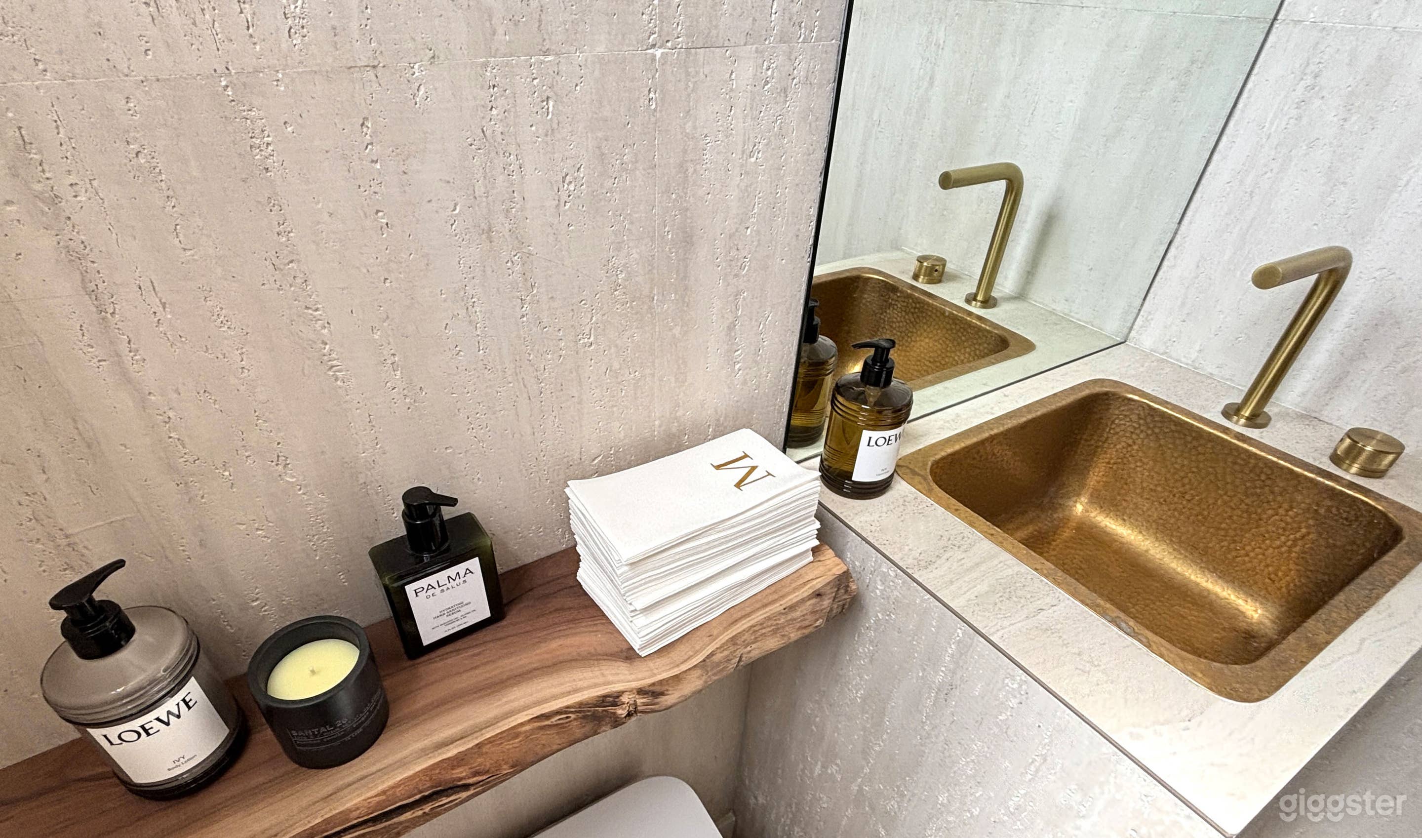 Boutique Event Studio with European Design | Mar Vista Photo 3