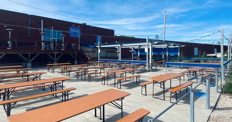  Spacious Outdoor Beer Garden 
