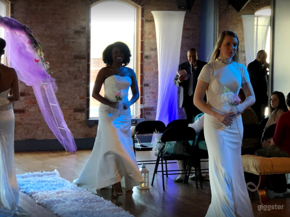 Open and Wide Ballroom Space Available for Corporate Meetings &amp; Events Photo 3