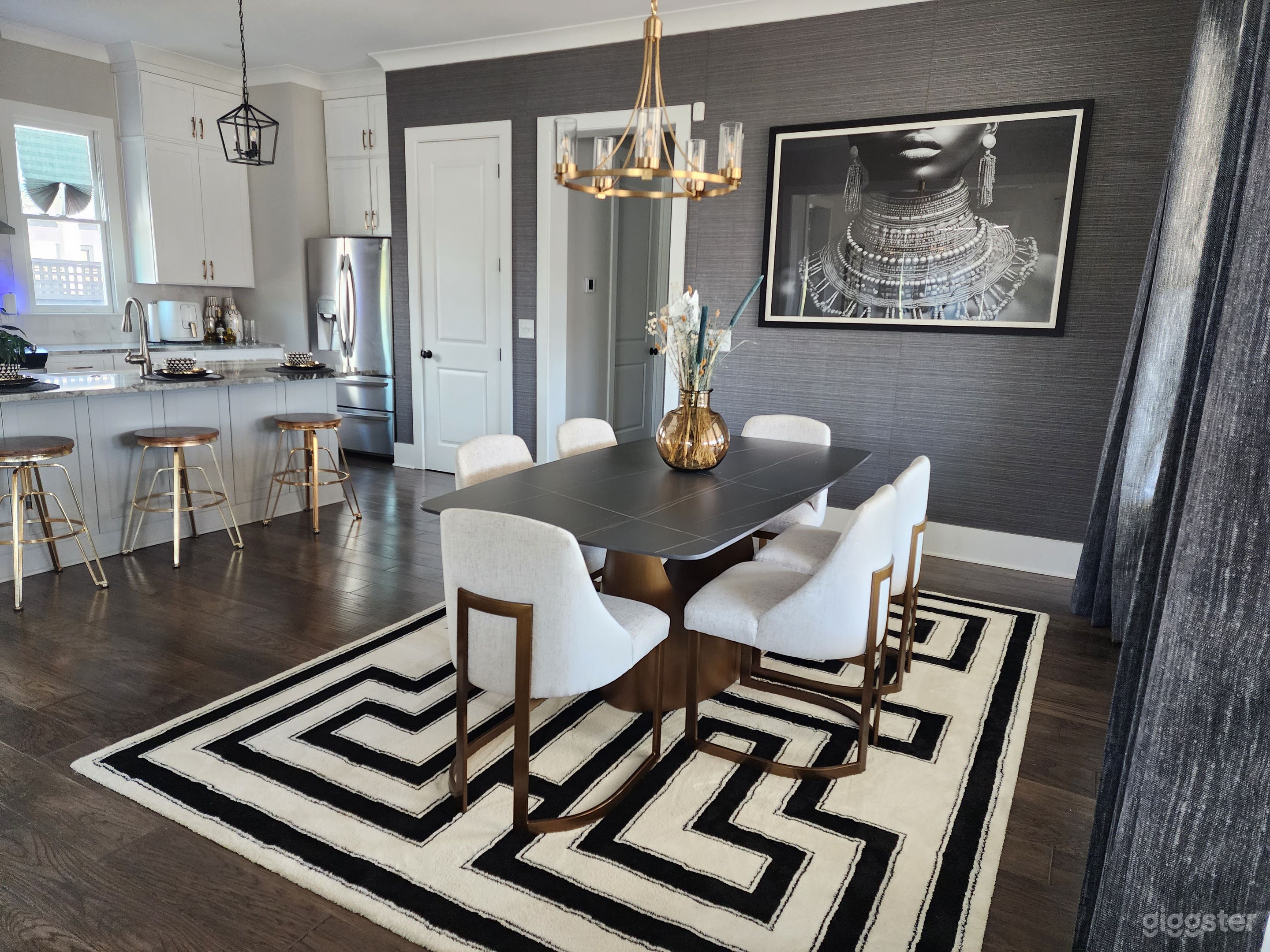 Bold & Chic Modern Eastside Home Photo 1