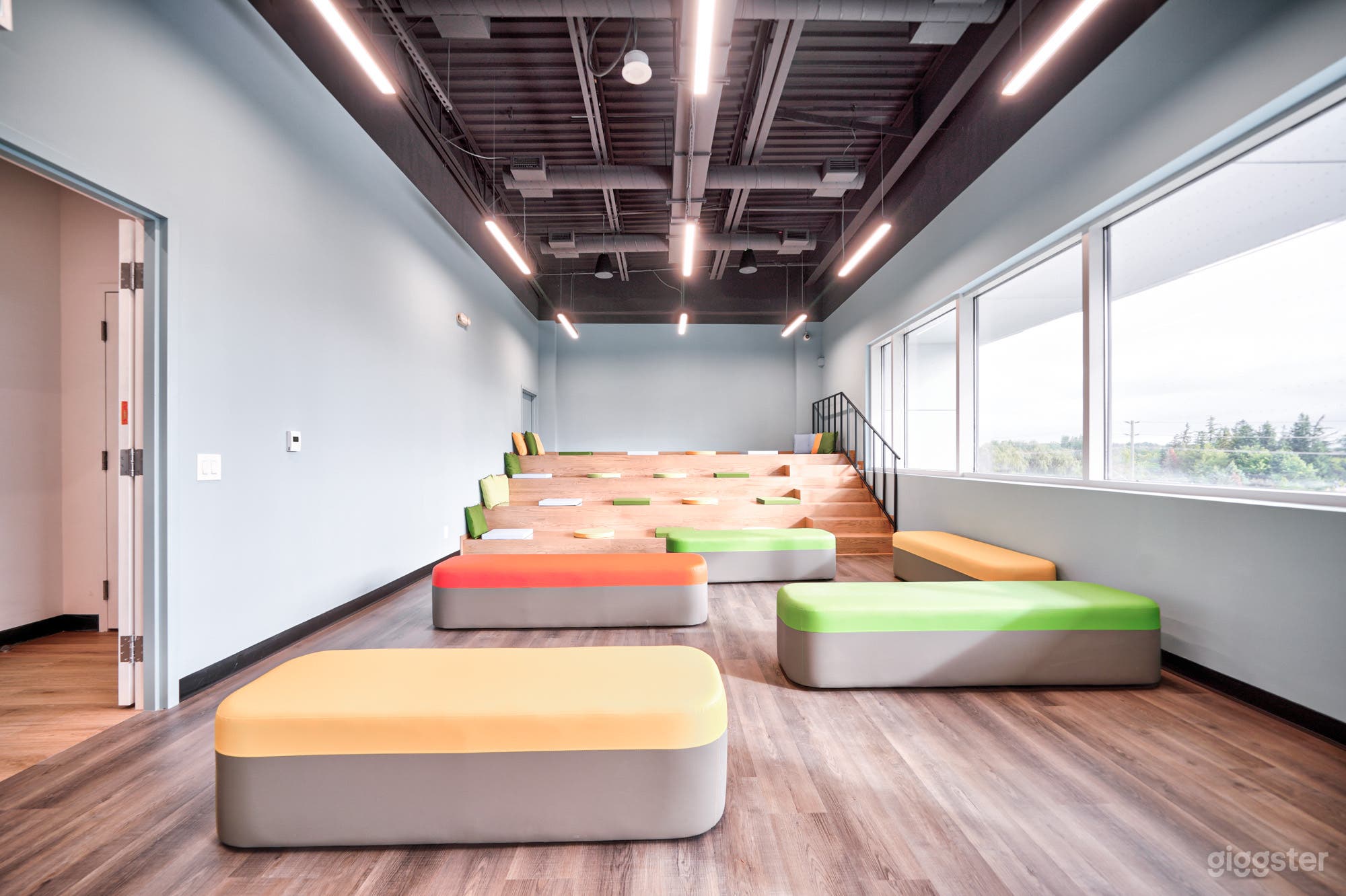 Seminar Room Photo 1