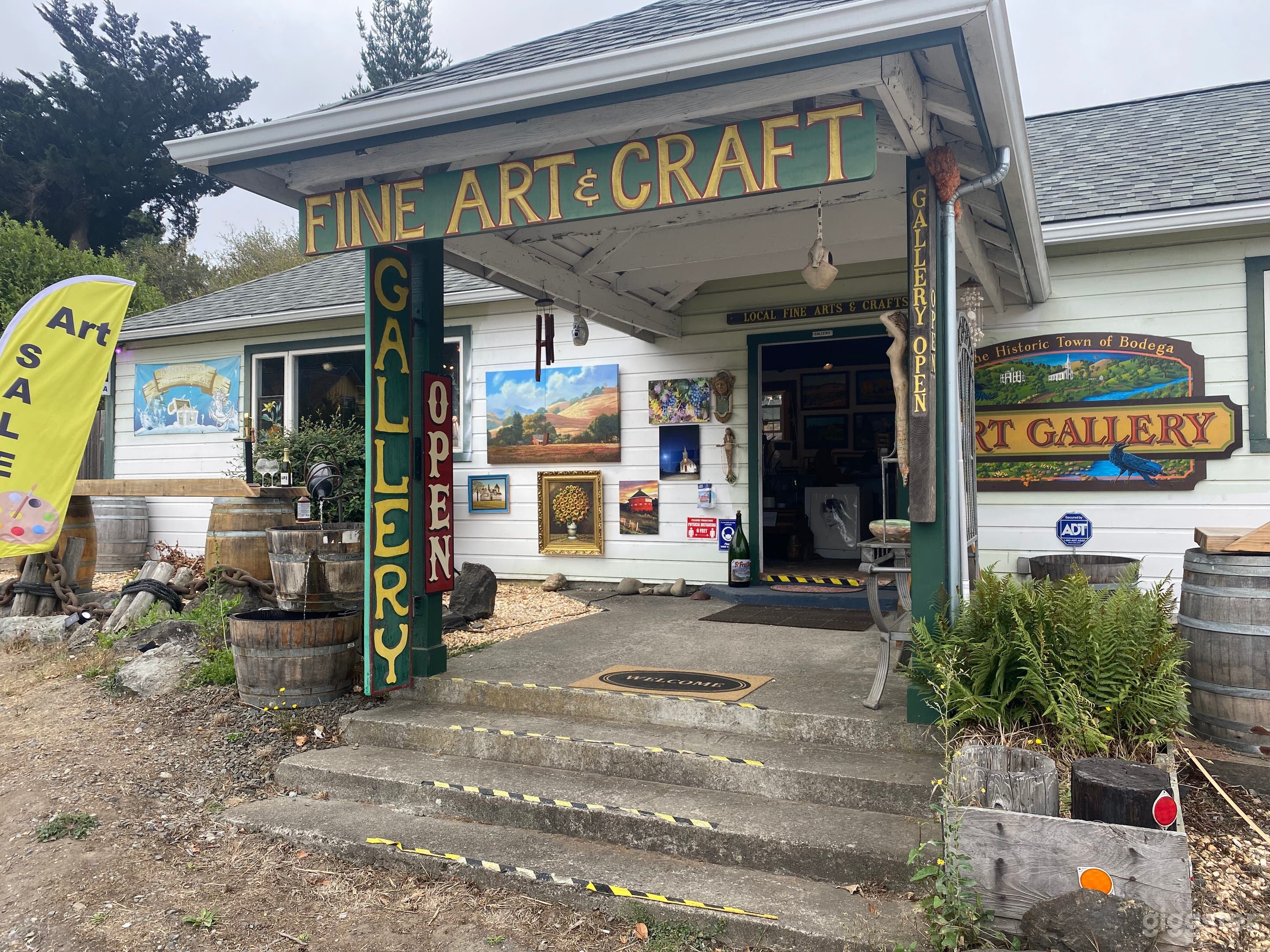 Historic Art Gallery in the heart of Bodega  Photo 4