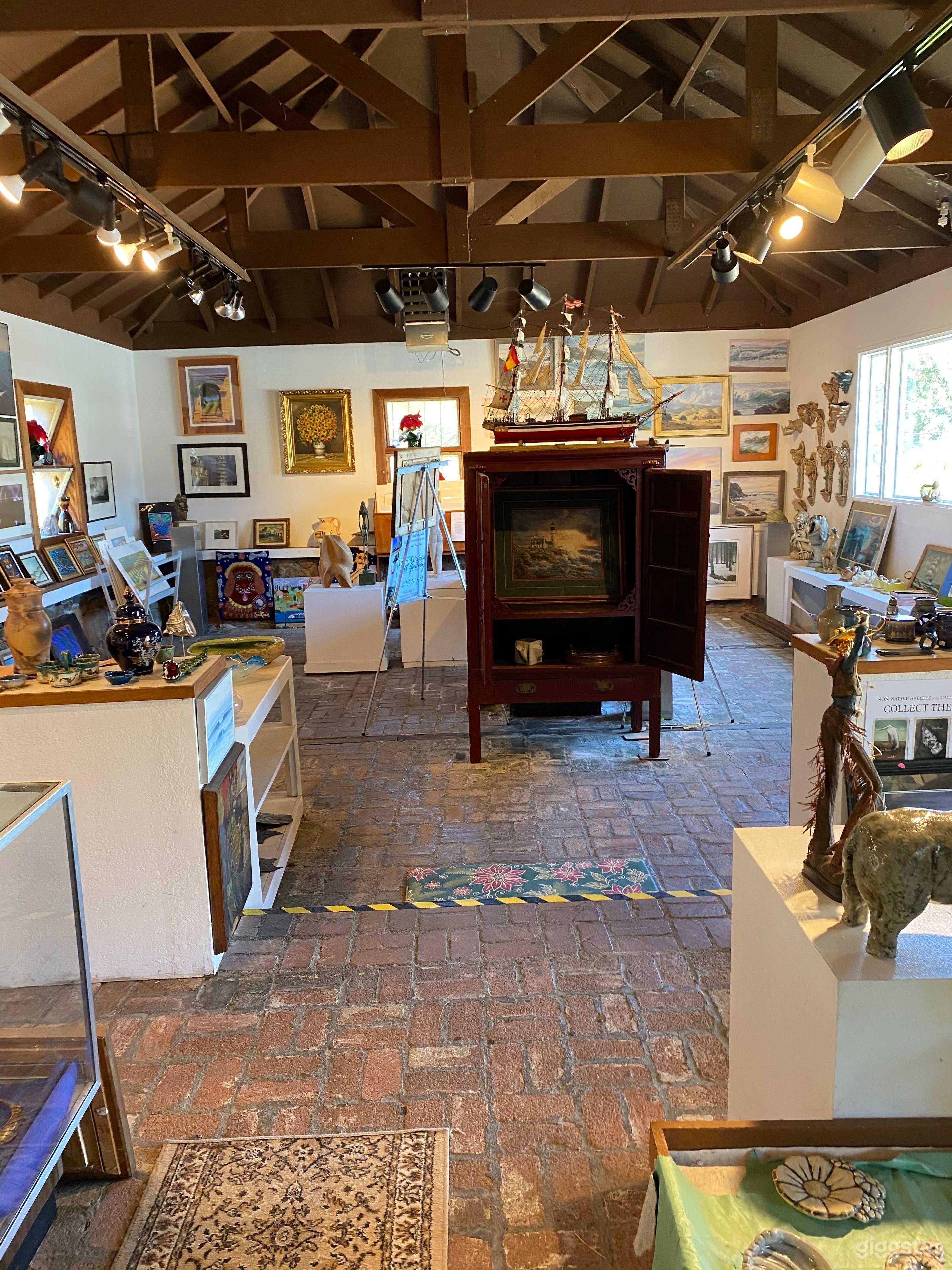 Historic Art Gallery in the heart of Bodega  Photo 2