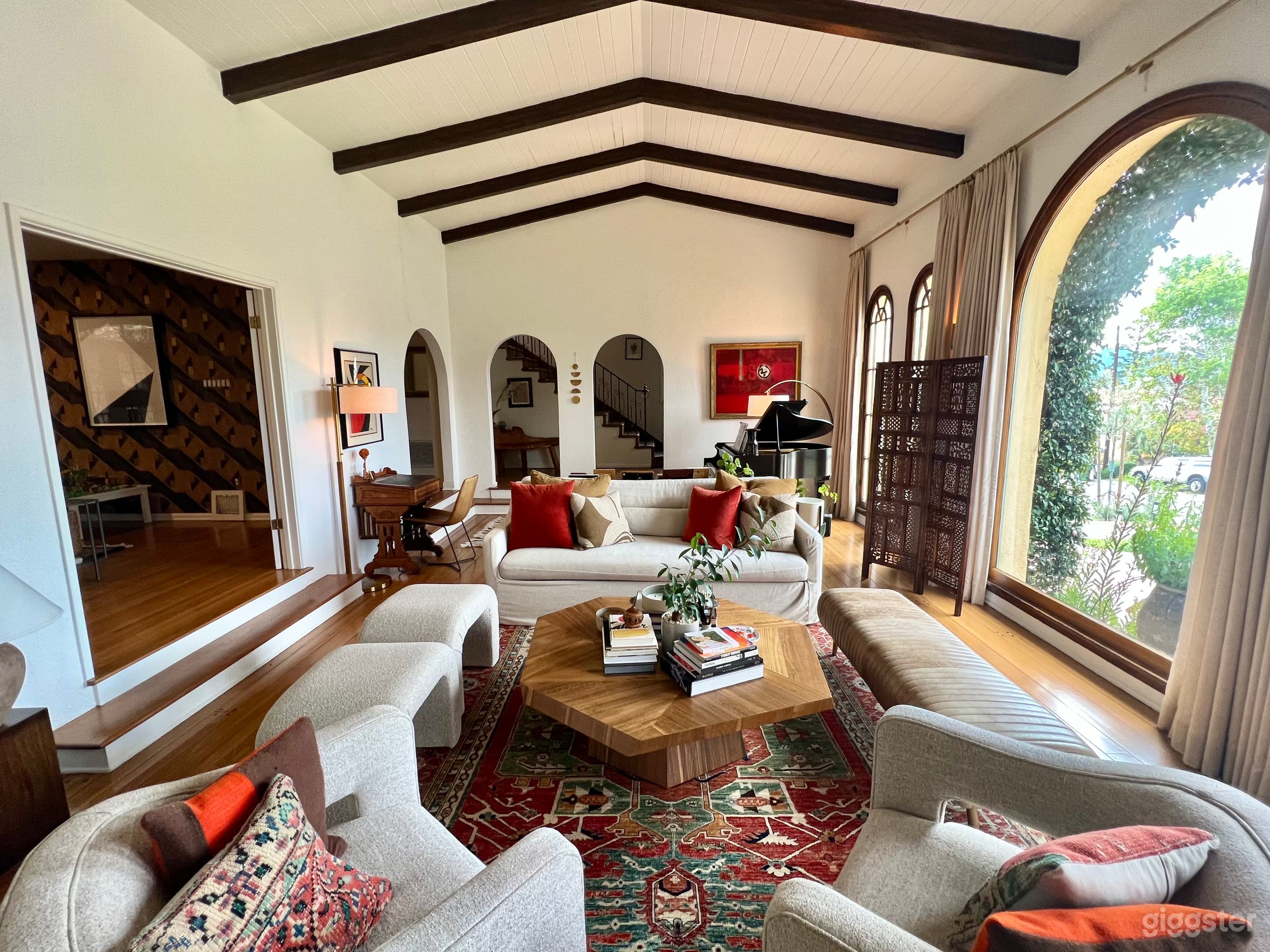 Spacious Mediterranean Modern on Quiet Corner Lot  Photo 1