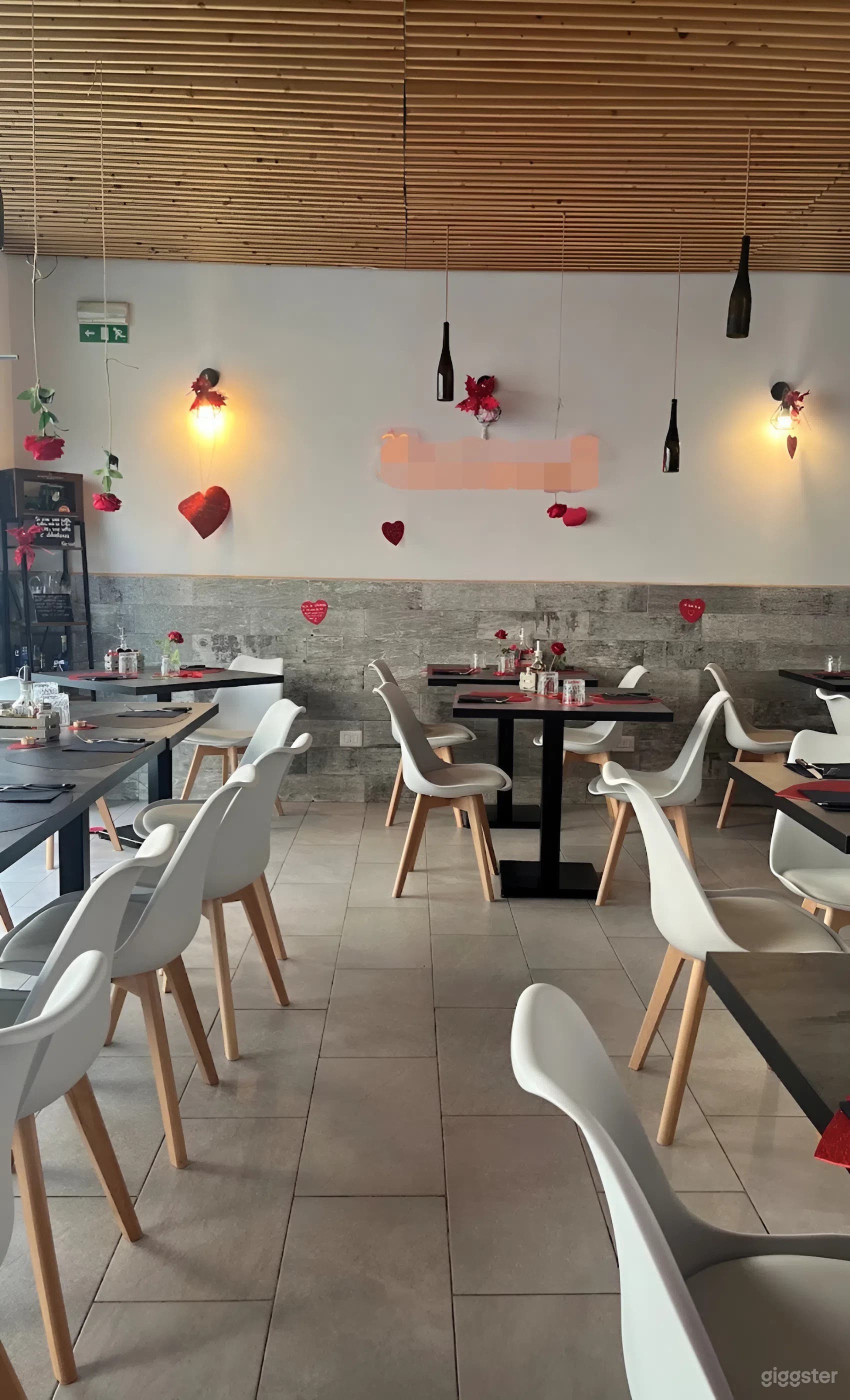 Foto di Pizzeria Tradizionale Intima per Film 26 Eventi 1