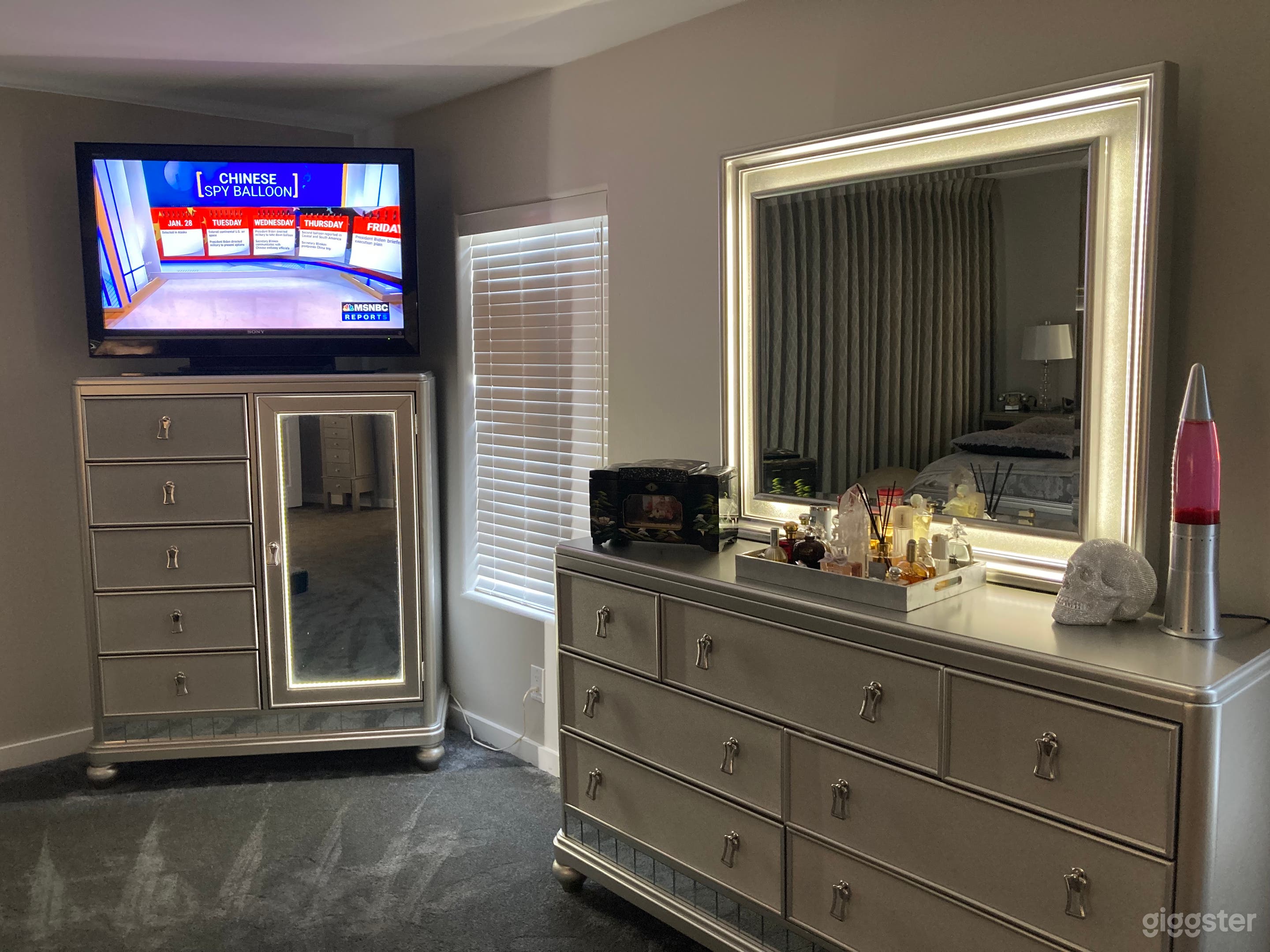 Master Bedroom - Beautiful furniture with accent lighting features.