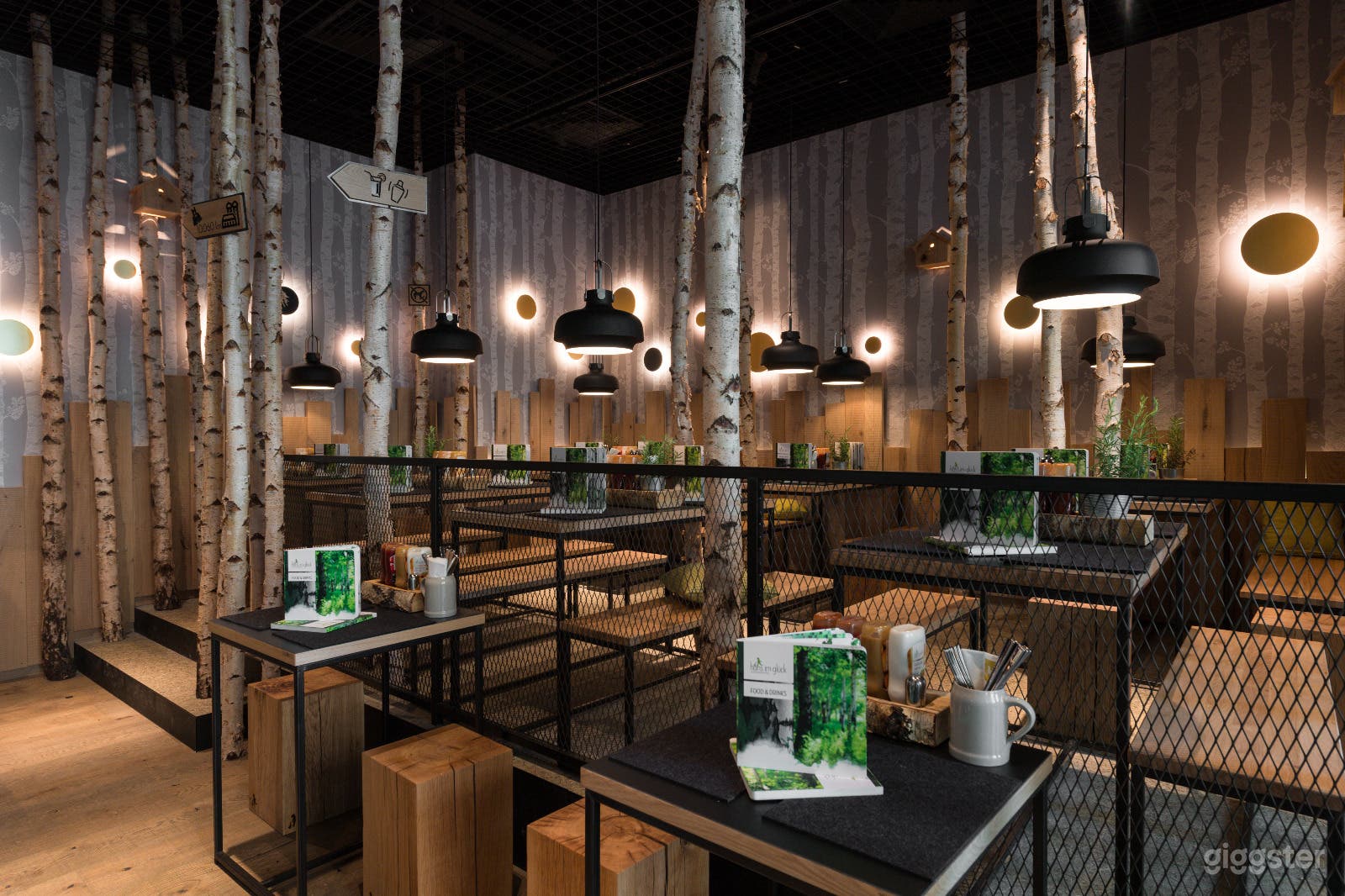 Restaurant at Raffles Place Photo 4