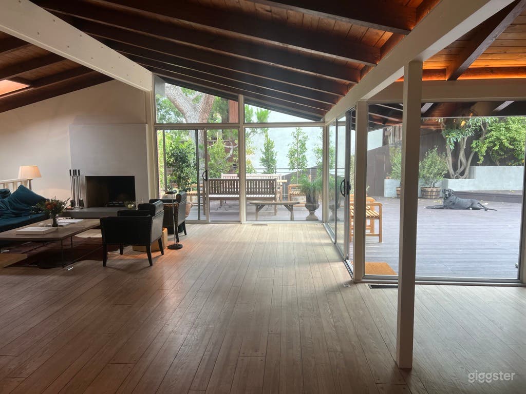 Perfect Mid Century Modern Home Beverly Hills Photo 2