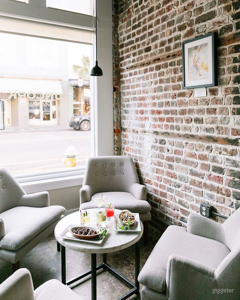  Upscale Wine Restaurant in a Historical Building 