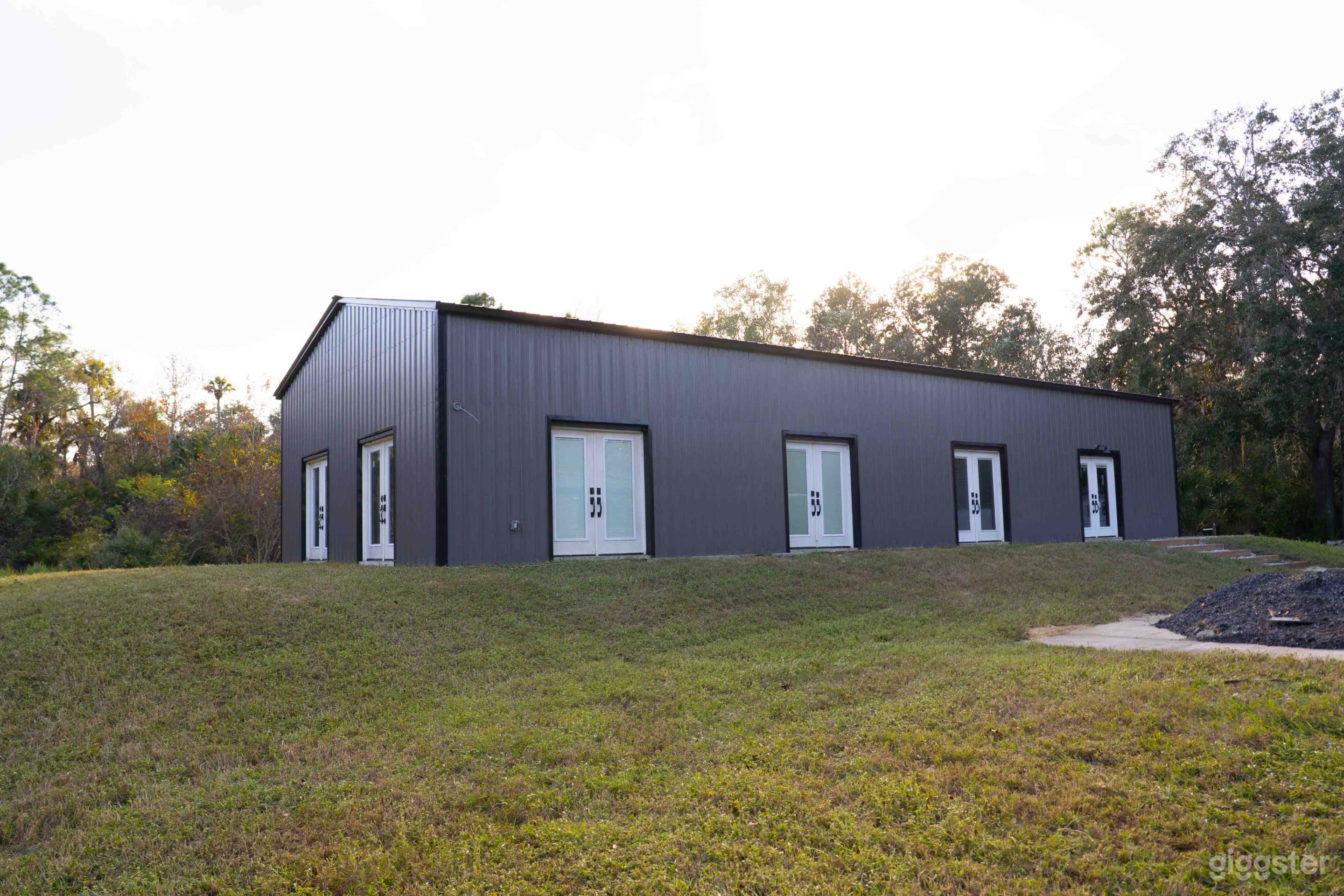 Spacious Photo & Film Studio with 2-Acre Outdoor Location Photo 1