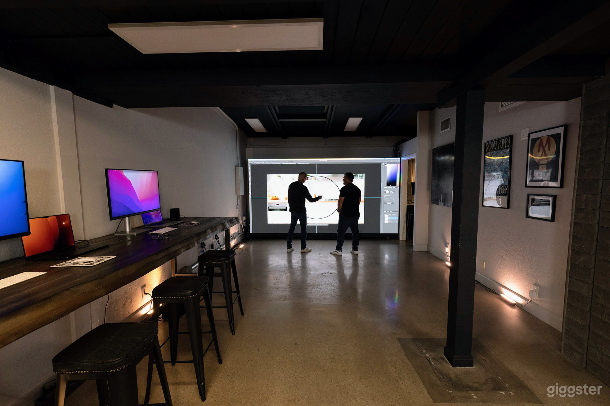 LED Wall Stage + Production Studio | Newport Beach Photo 4