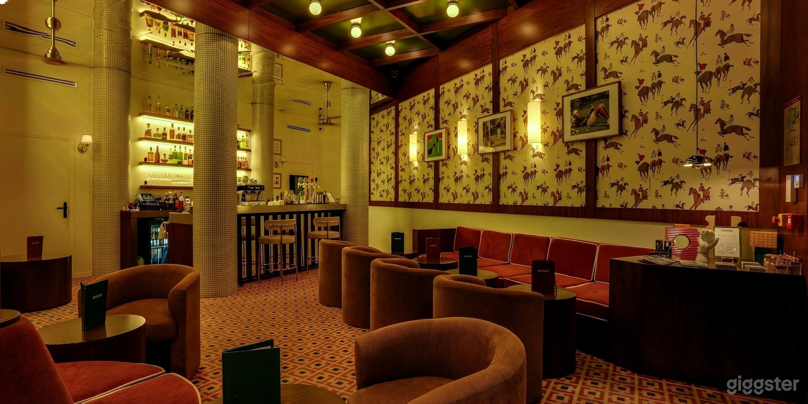 Photo de Golf intérieur & bar à cocktails (Établissement entier) 4