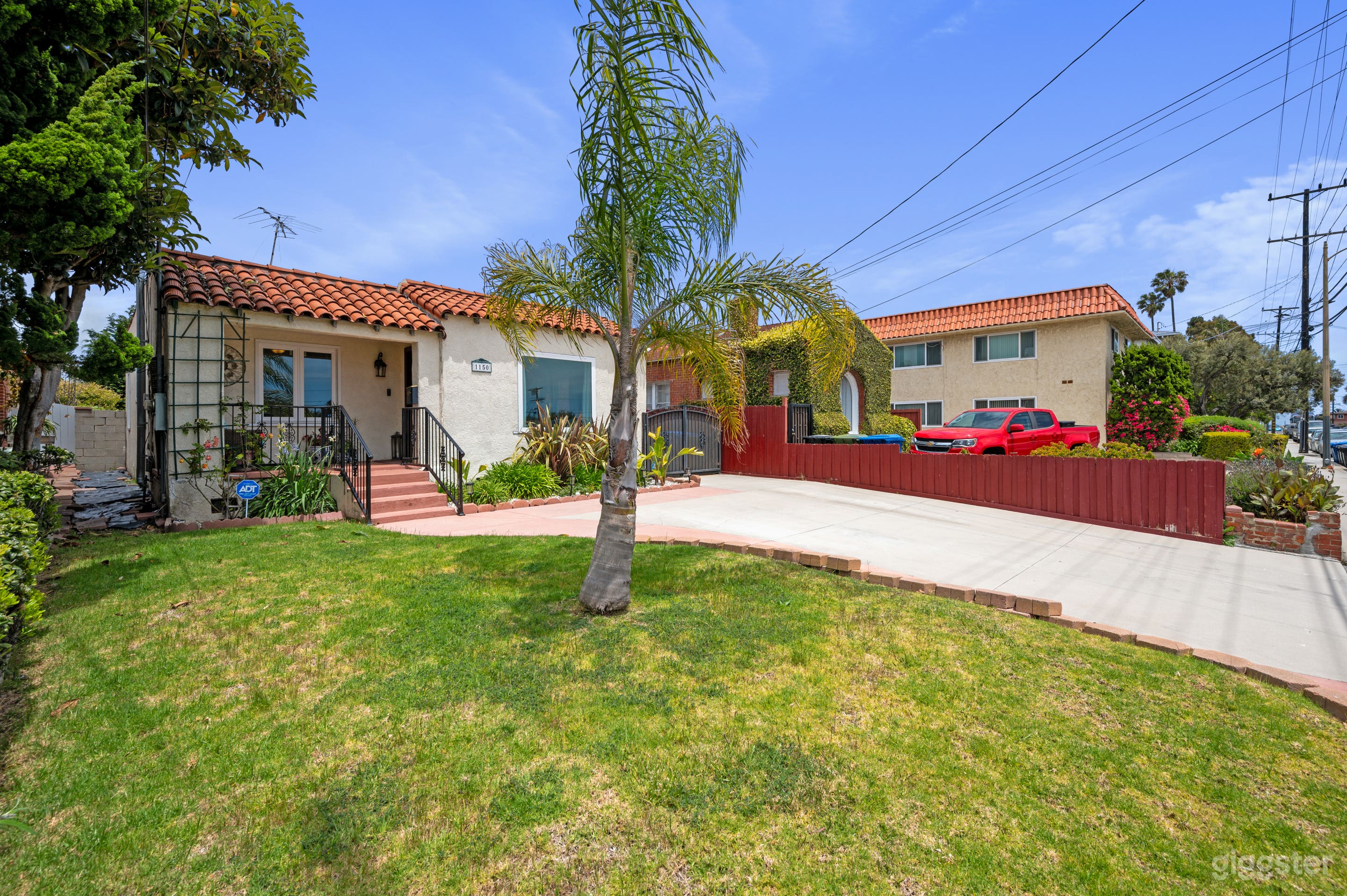 Charming 1928 Spanish-Style Bungalow Photo 3