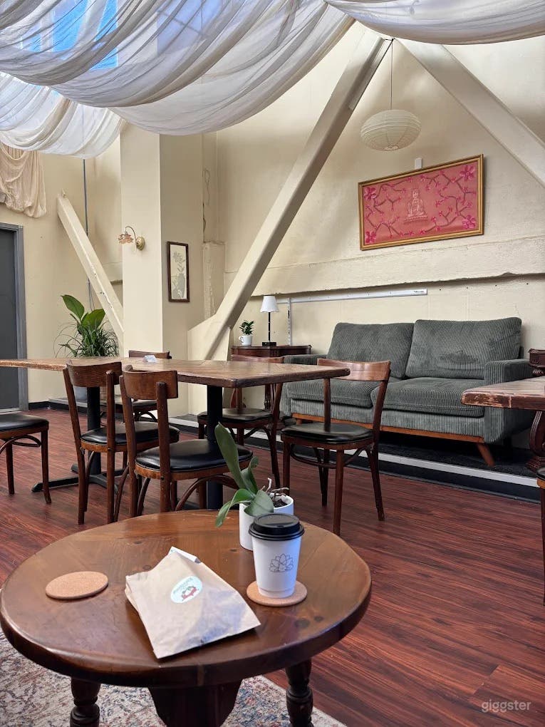  Relaxed Capitol Hill Coffee Shop 