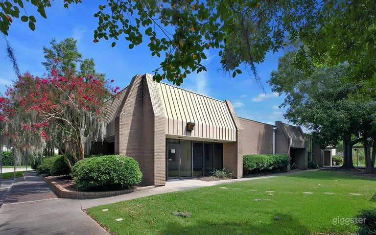  Professional Dance Studios in Harvey, LA (Entire Space) 