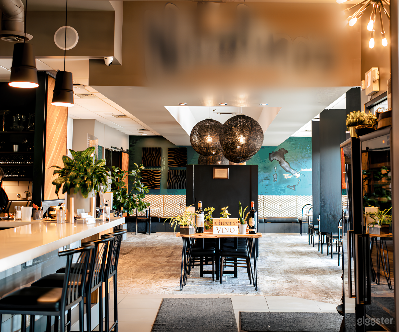 The Luminary Dining Area Photo 4