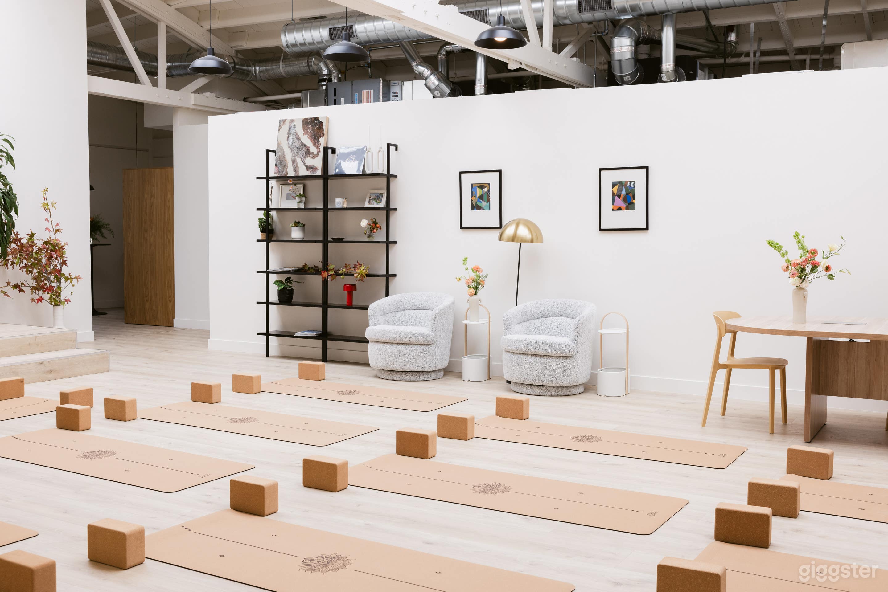 Homeland Creative Loft Photo 2