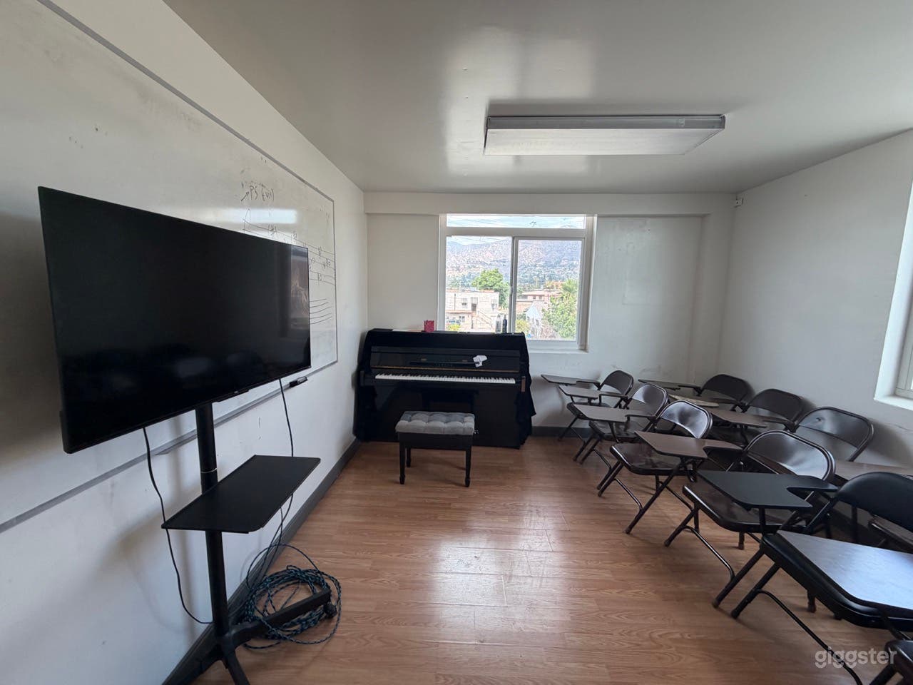 One-of-a-Kind Concert Hall, Library &amp; School Location Photo 4