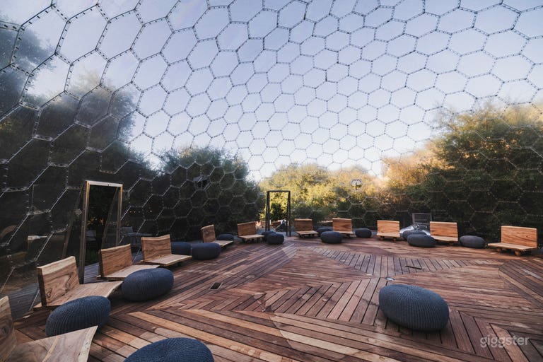  OAK TREE SANCTUARY | Weddings, Dinners, Events 