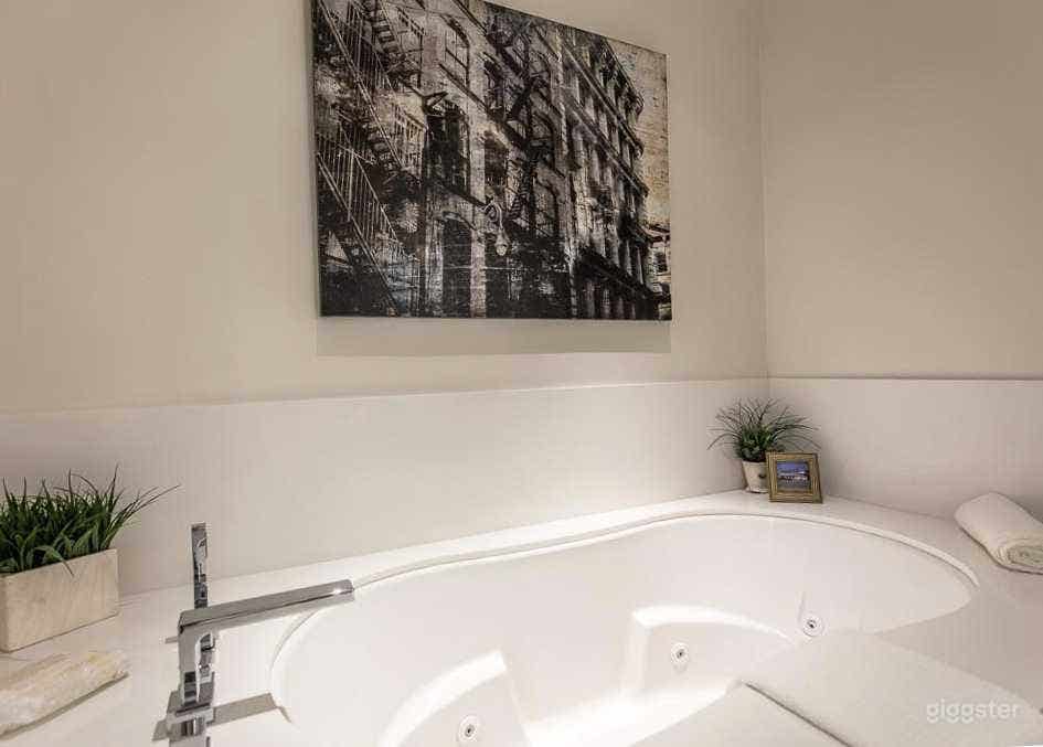 House with Swans Photo 4