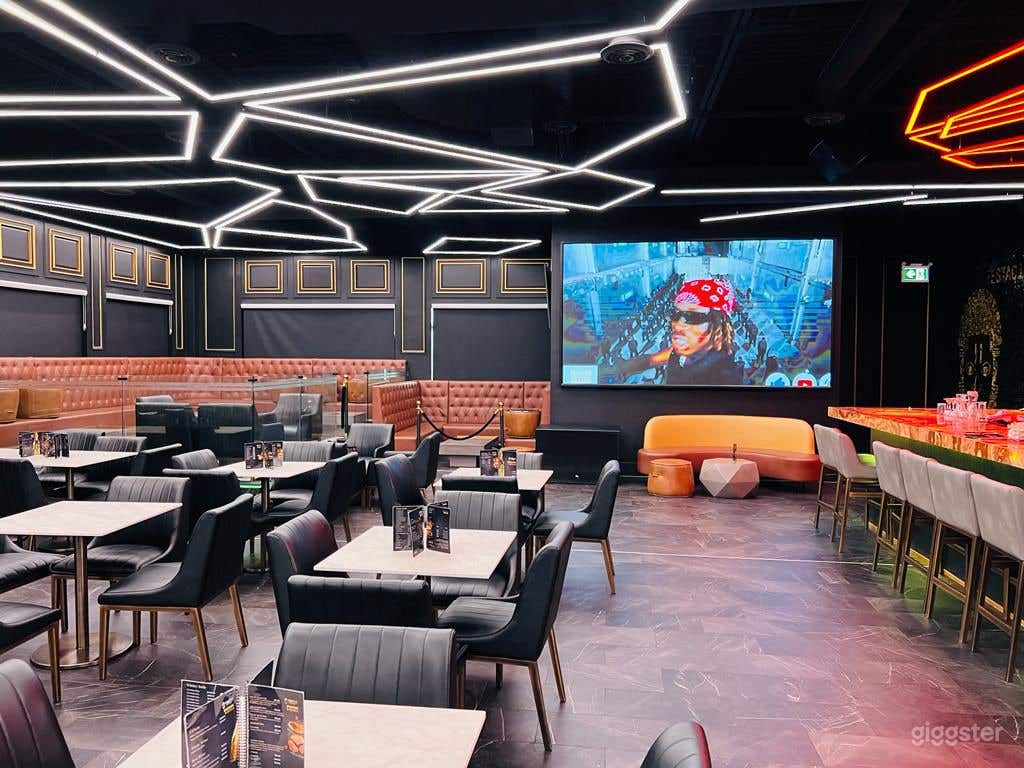 African-inspired intercontinental, trendy, exotic, Restaurant Photo 4