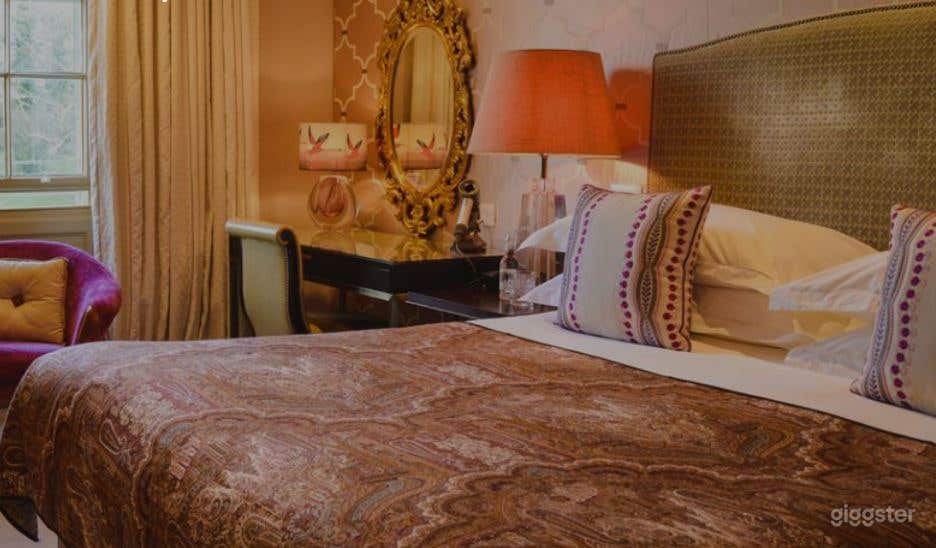 The Comfy Room with Swoon-Worthy Views Photo 1