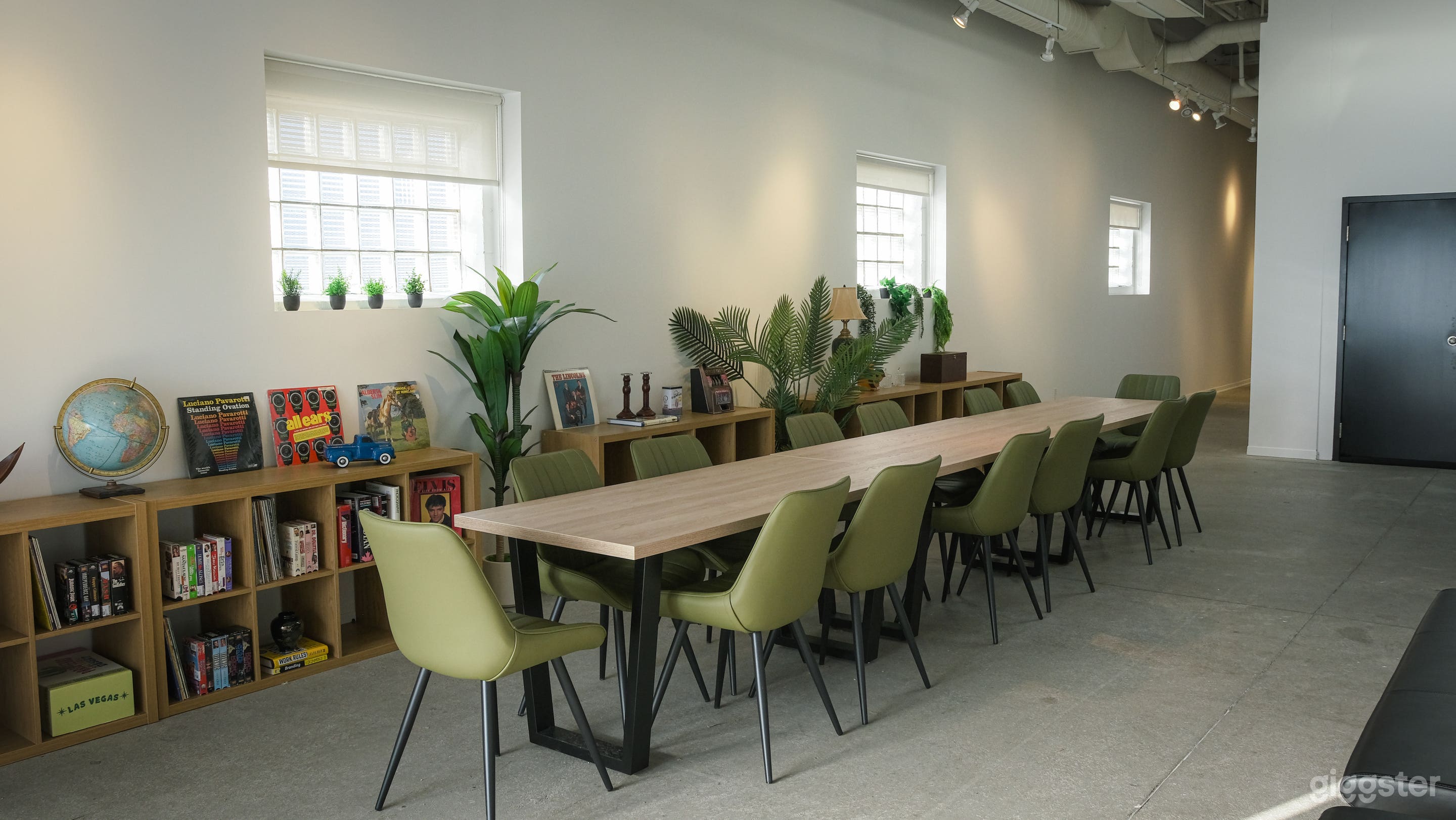 Open Space Creative Hub Studio Toronto Photo 3