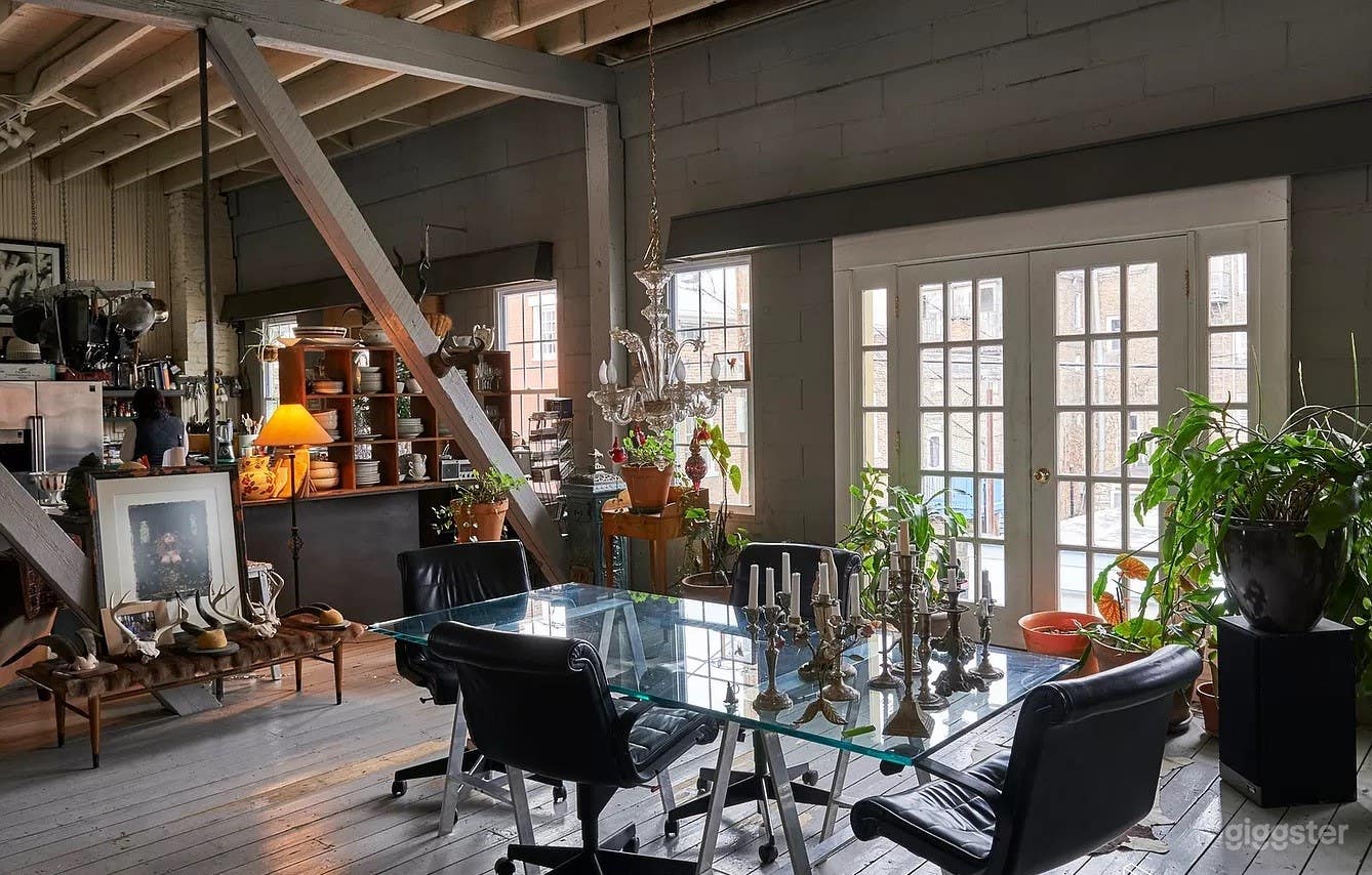 European stone loft carriage house Photo 1