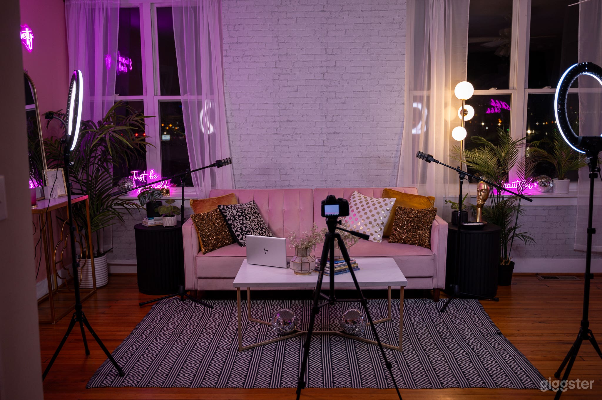 Urban Creative Studio Photo 1