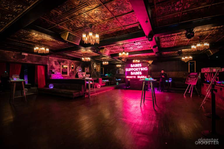  Old Hollywood Lounge 