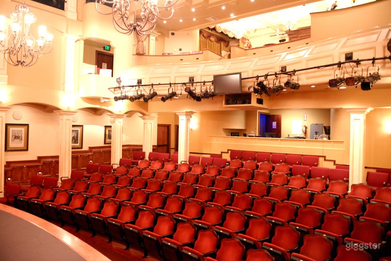  State of the Art Light, Sound and Projections 