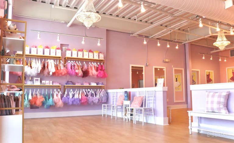  Elegant Boutique Studio At Halcyon 