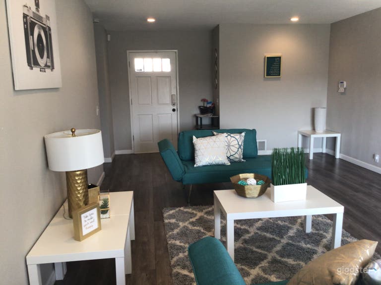  Contemporary Home in South Bay 