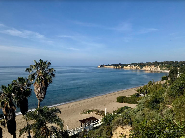  Private Beach & Bluff Resort 