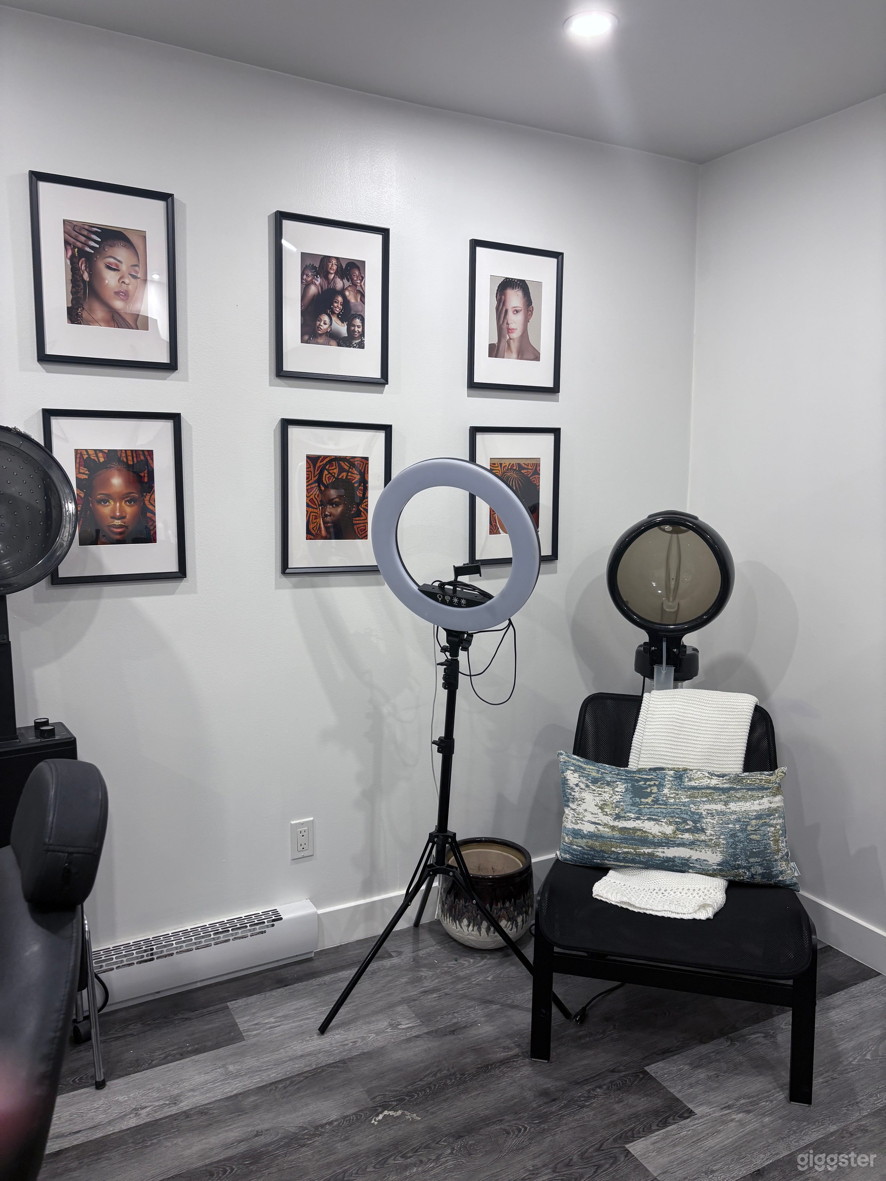 Cozy Hairsalon studio Photo 3