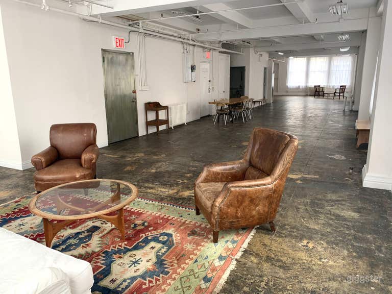  2,000 sq. ft. 10th Floor Studio 