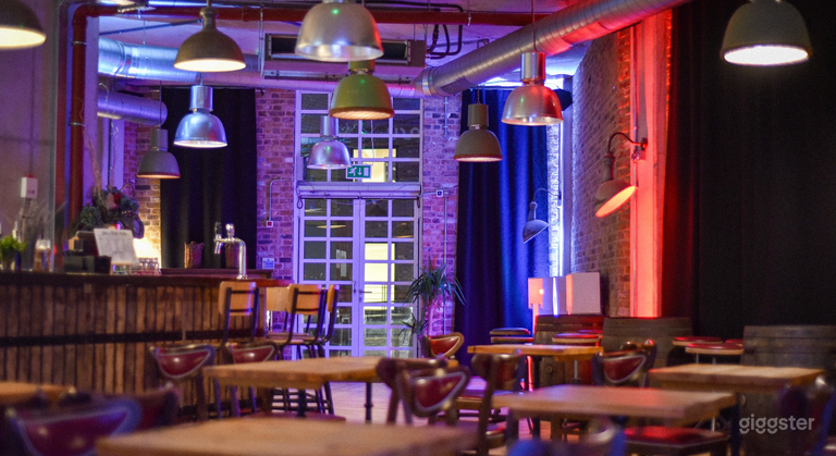  Versatile Cocktail Bar with Rooftop City Views  