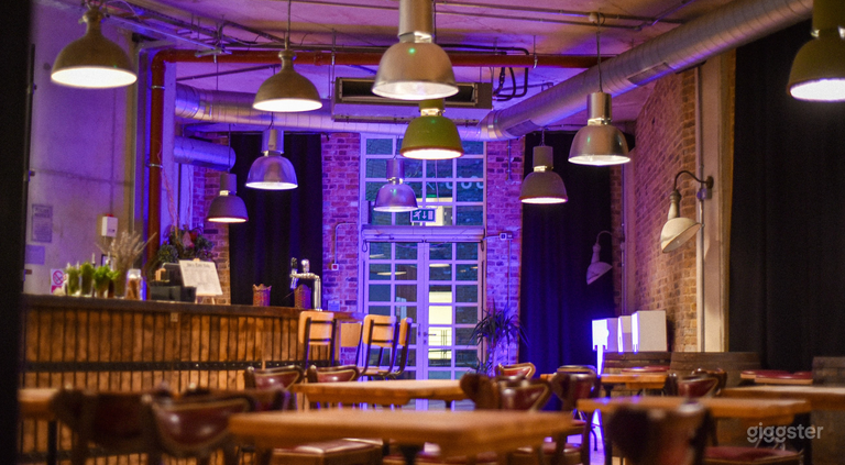  Versatile Cocktail Bar with Rooftop City Views  