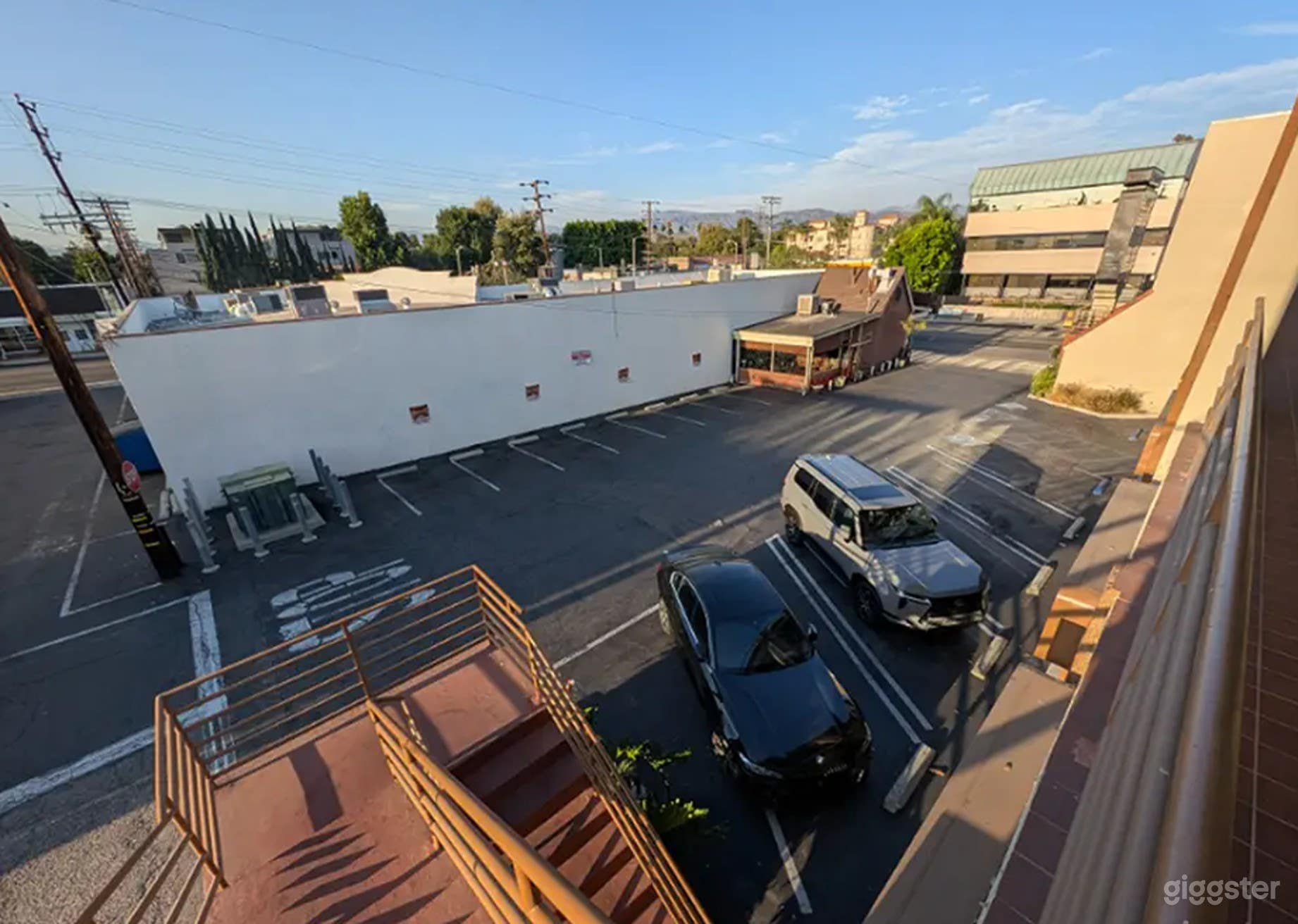Parking Lots 2 & 3 (Studio City: Tujunga Village) Photo 4